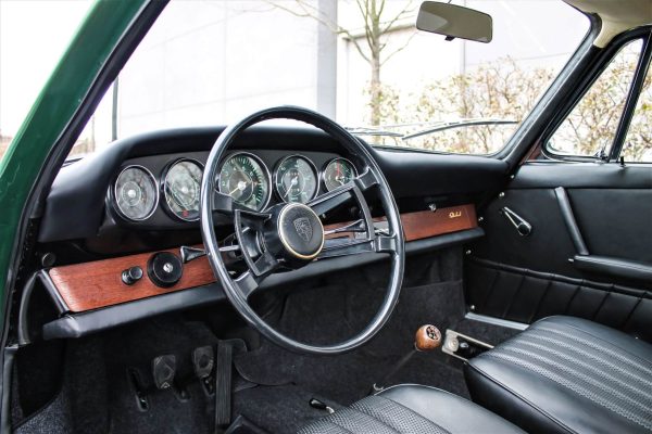 1965 Porsche 911 - Image 28