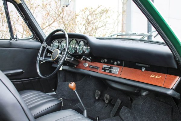 1965 Porsche 911 - Image 29