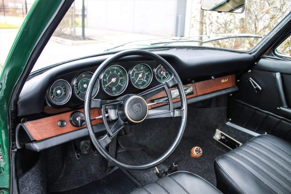 1965 Porsche 911 - Image 30