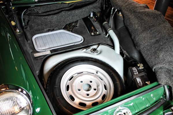 1965 Porsche 911 - Image 39