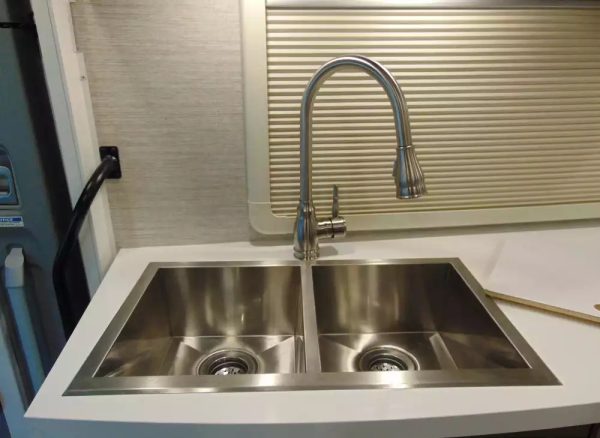 2023 Winnebago View 24D - Image 17