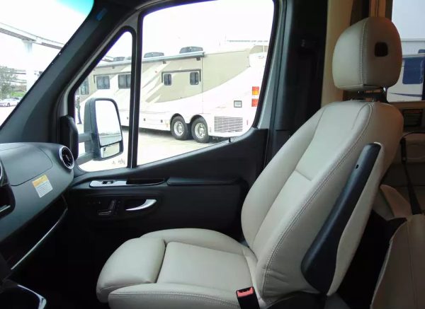 2023 Winnebago View 24D - Image 21