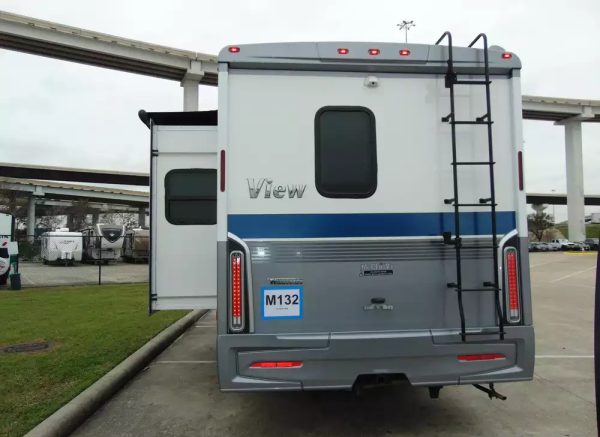 2023 Winnebago View 24D - Image 5